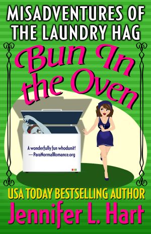 [The Misadventures of the Laundry Hag 06] • Bun in the Oven · the Misadventures of the Laundry Hag, #6